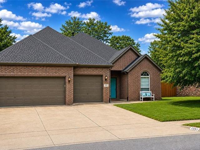 House for sale in Ark