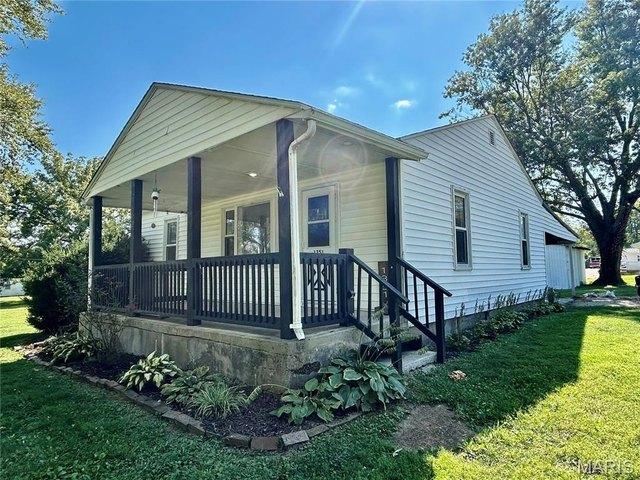 House for sale in Bismarck, Saint Francois County