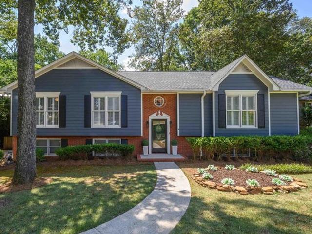 House for sale in Hoover, Alabama