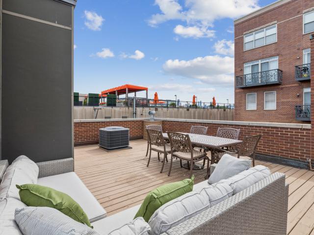 Townhouse for sale in Chicago Park, Illinois