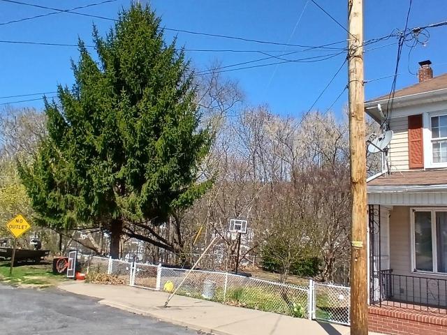 House for sale in Coal Township, Pennsylvania