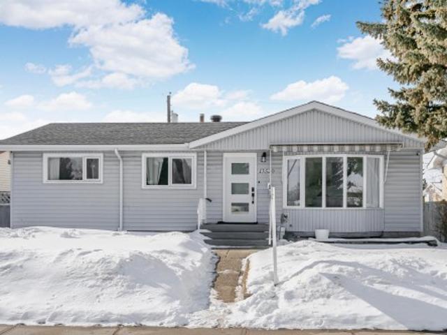 House for sale in Wedgewood, Alberta