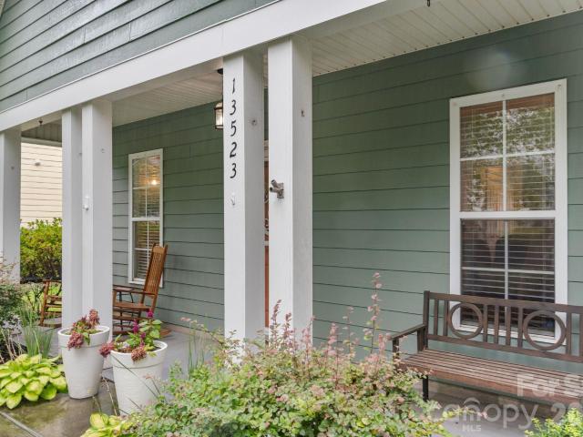 House for sale in Mecklenburg, North Carolina