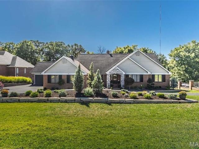 House for sale in Saint Louis