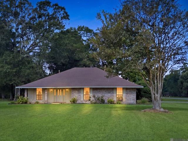 House for sale in Greenwell Springs, Louisiana