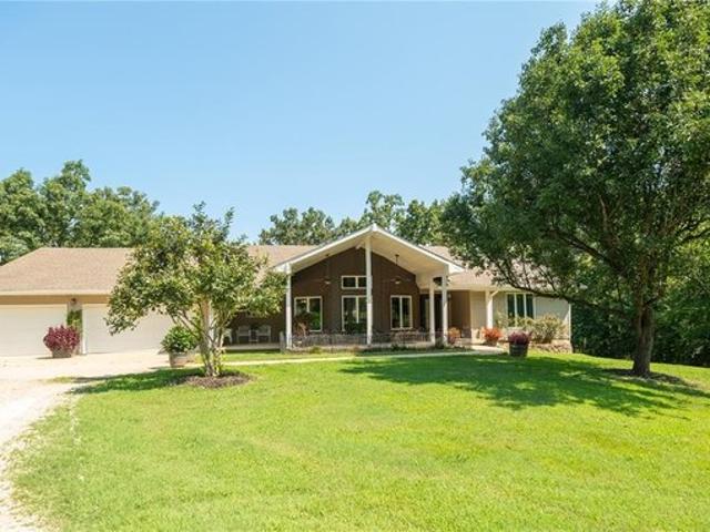 House for sale in Poplar Bluff, Missouri