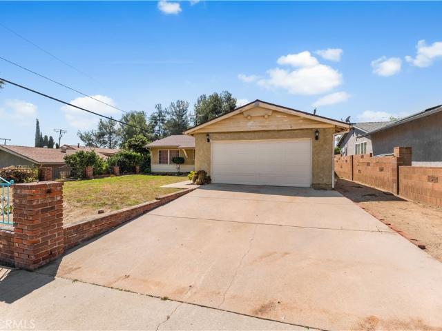 House for sale in Sylmar Neighborhood Council District, Canoga Park