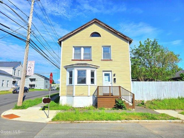 House for sale in Watervliet, New York