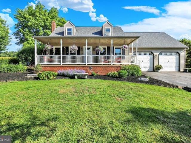 House for sale in Bainbridge, Pennsylvania