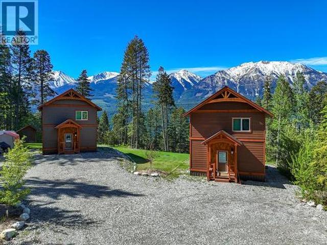 House for sale in Parson, British Columbia
