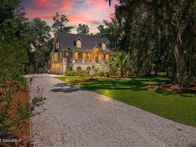 House for sale in Darien, Georgia