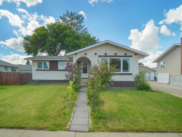 House for sale in Wedgewood, Alberta