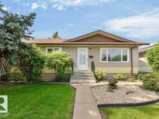 House for sale in Wedgewood, Alberta