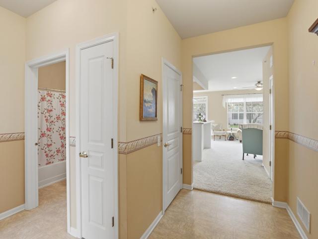 Townhouse for sale in Huntley, Illinois