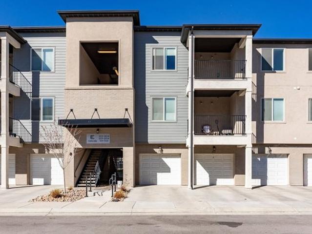 Condo for sale in Riverton, Utah