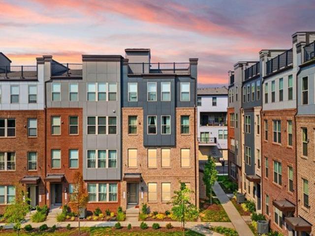 Condo for sale in Virginia