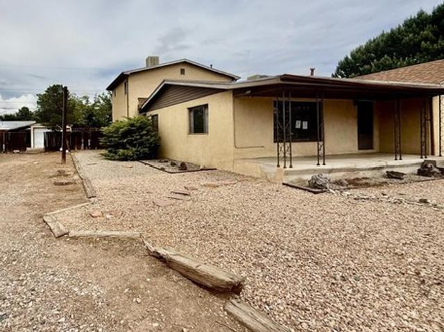 House for sale in New Mexico
