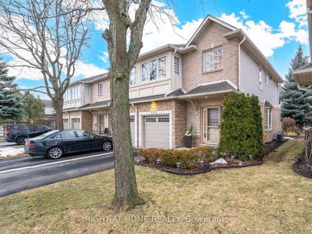 Condo for sale in Burlington, Ontario