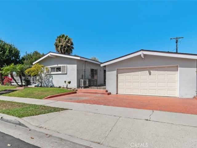 House for sale in La Mirada, California