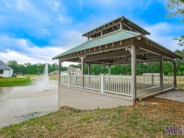 Land for sale in Greenwell Springs, Louisiana