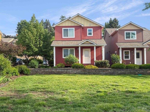 House for sale in Moscow, Idaho