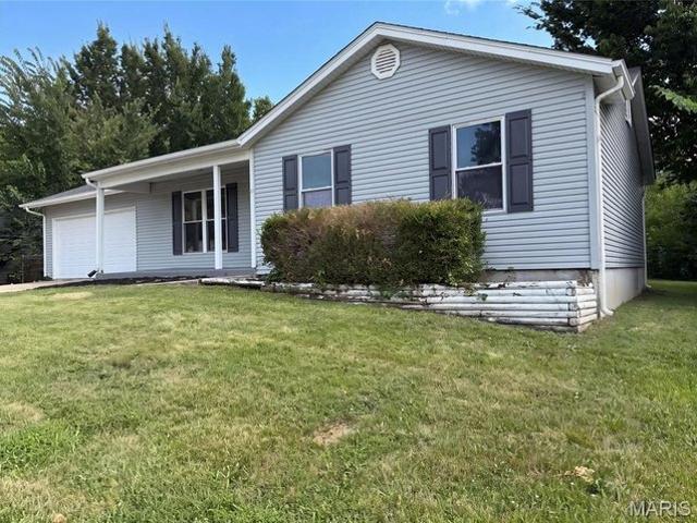 House for sale in Osage Meadows, O’Fallon