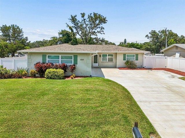 House for sale in Seminole, Florida