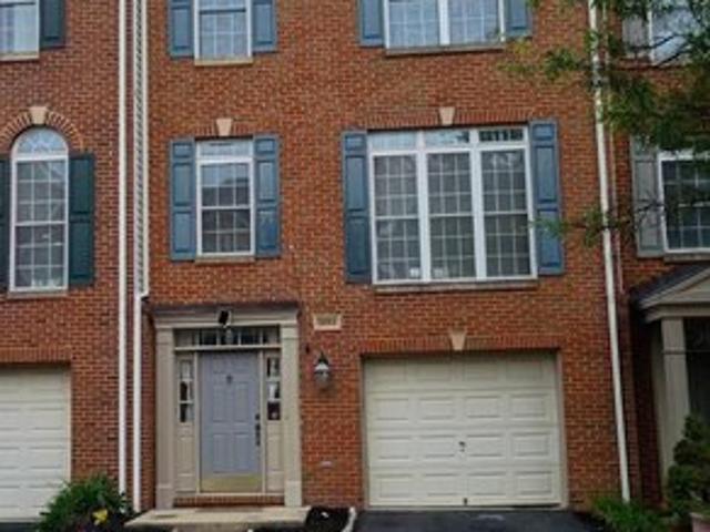 Townhouse for sale in Virginia