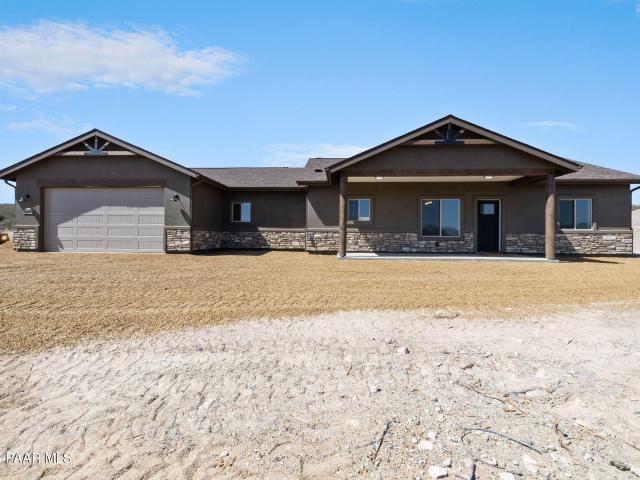 House for sale in Mayer