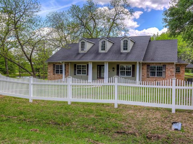 House for sale in Hunt, Texas