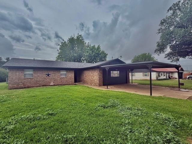 House for sale in Chickasha, Oklahoma