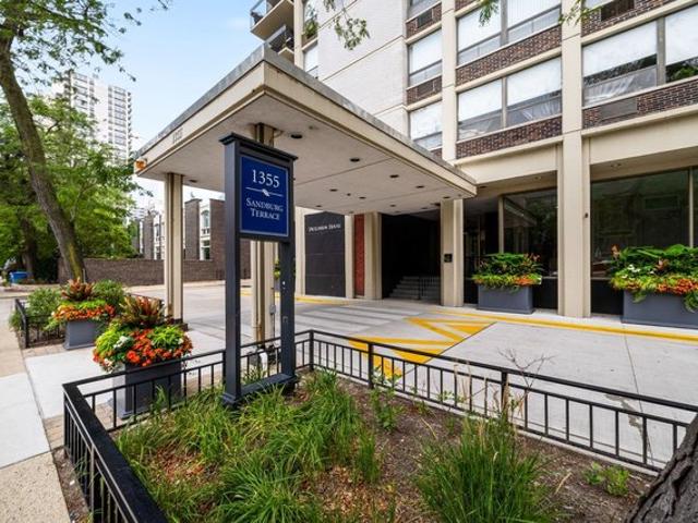 Condo for sale in Chicago Park, Illinois
