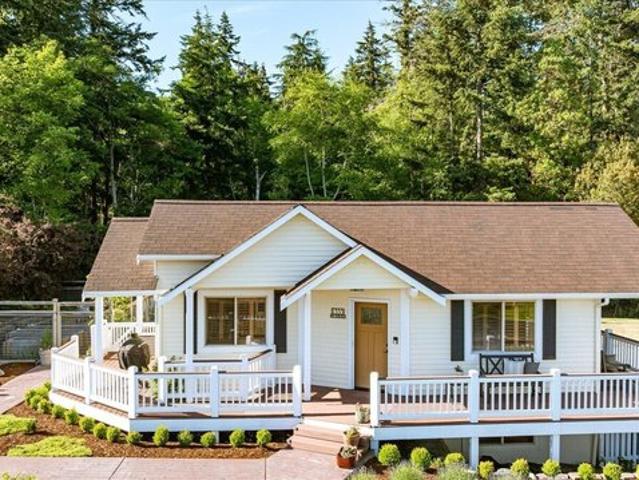 House for sale in Freeland, Washington