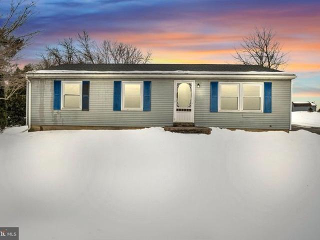 House for sale in Cumberland, Pennsylvania