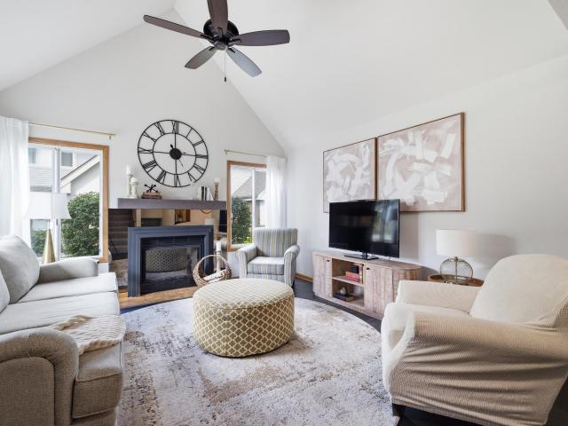 Condo for sale in New Berlin, Waukesha County