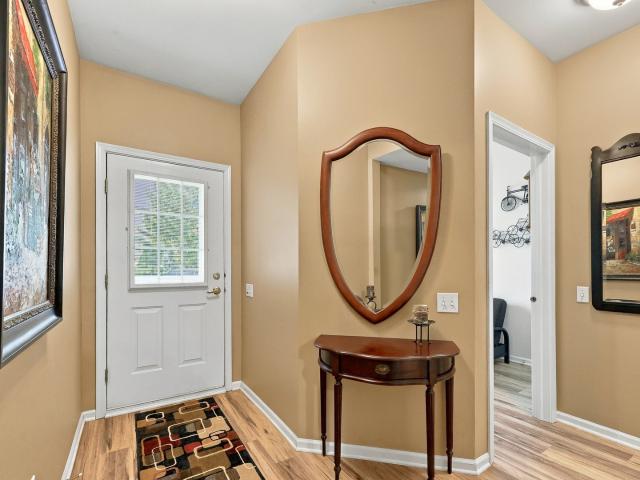 House for sale in Mchenry, Illinois