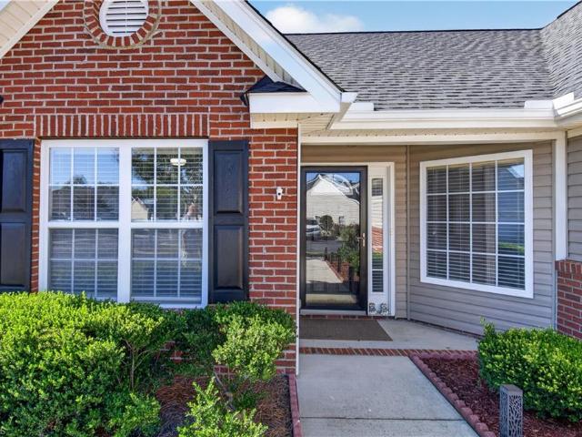 Townhouse for sale in Laurel Village, High Point