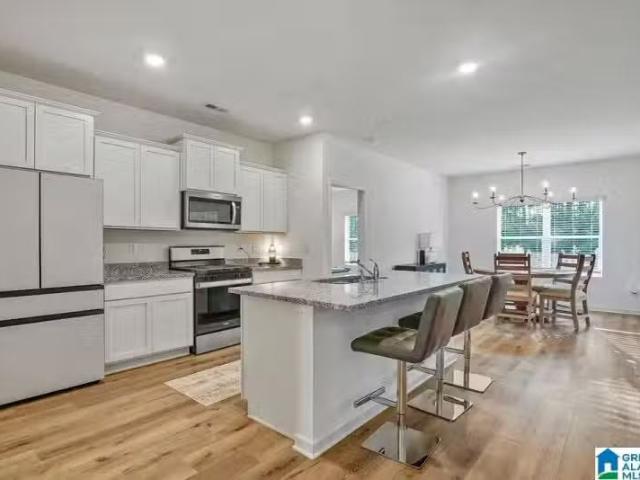 House for sale in Alabaster