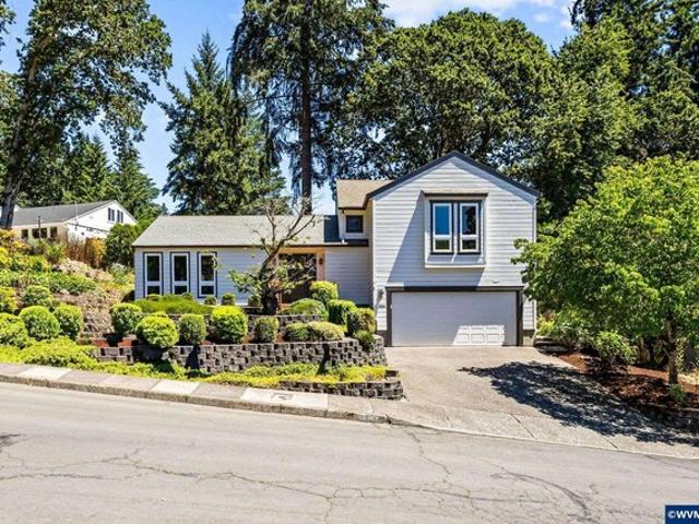 Townhouse for sale in Oregonia