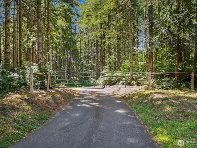 Land for sale in Seabeck