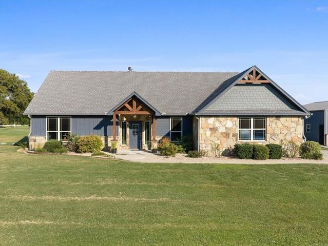 House for sale in Kingston, Oklahoma