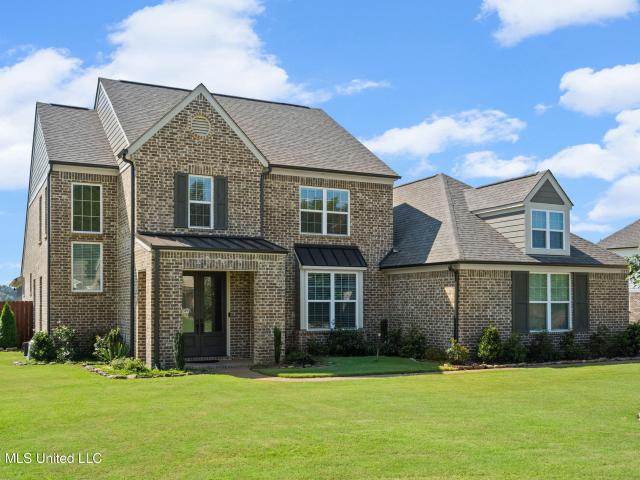House for sale in Nesbit, Mississippi