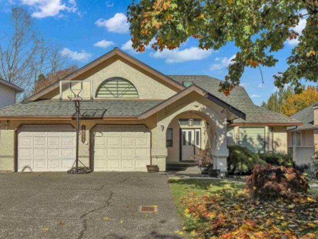 House for sale in Panorama Ridge, Surrey