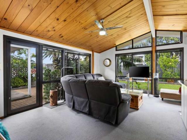House for sale in Ōrewa, Hibiscus and Bays