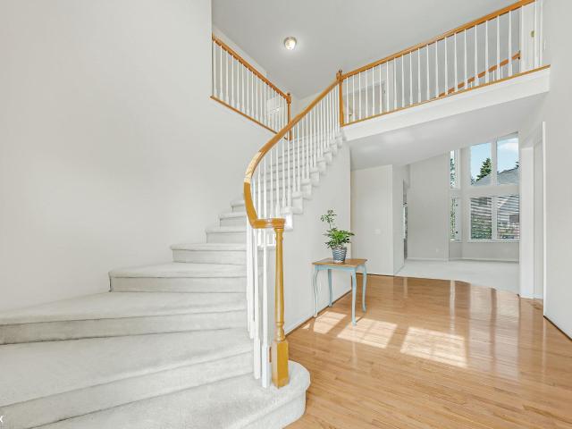 House for sale in Stony Creek Ridge, Rochester