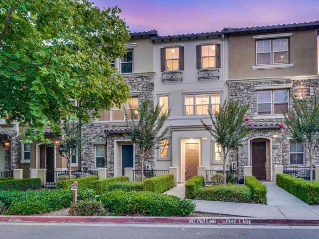 Townhouse for sale in Milpitas, California