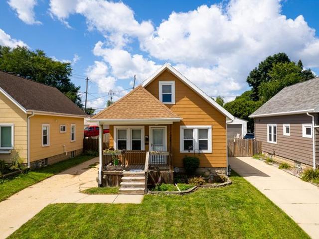 House for sale in West Allis, Wisconsin