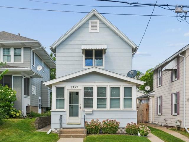 House for sale in Cathedral Historic District, Dubuque