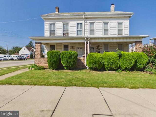 Townhouse for sale in West York, York County