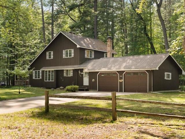 House for sale in Grayling, Michigan
